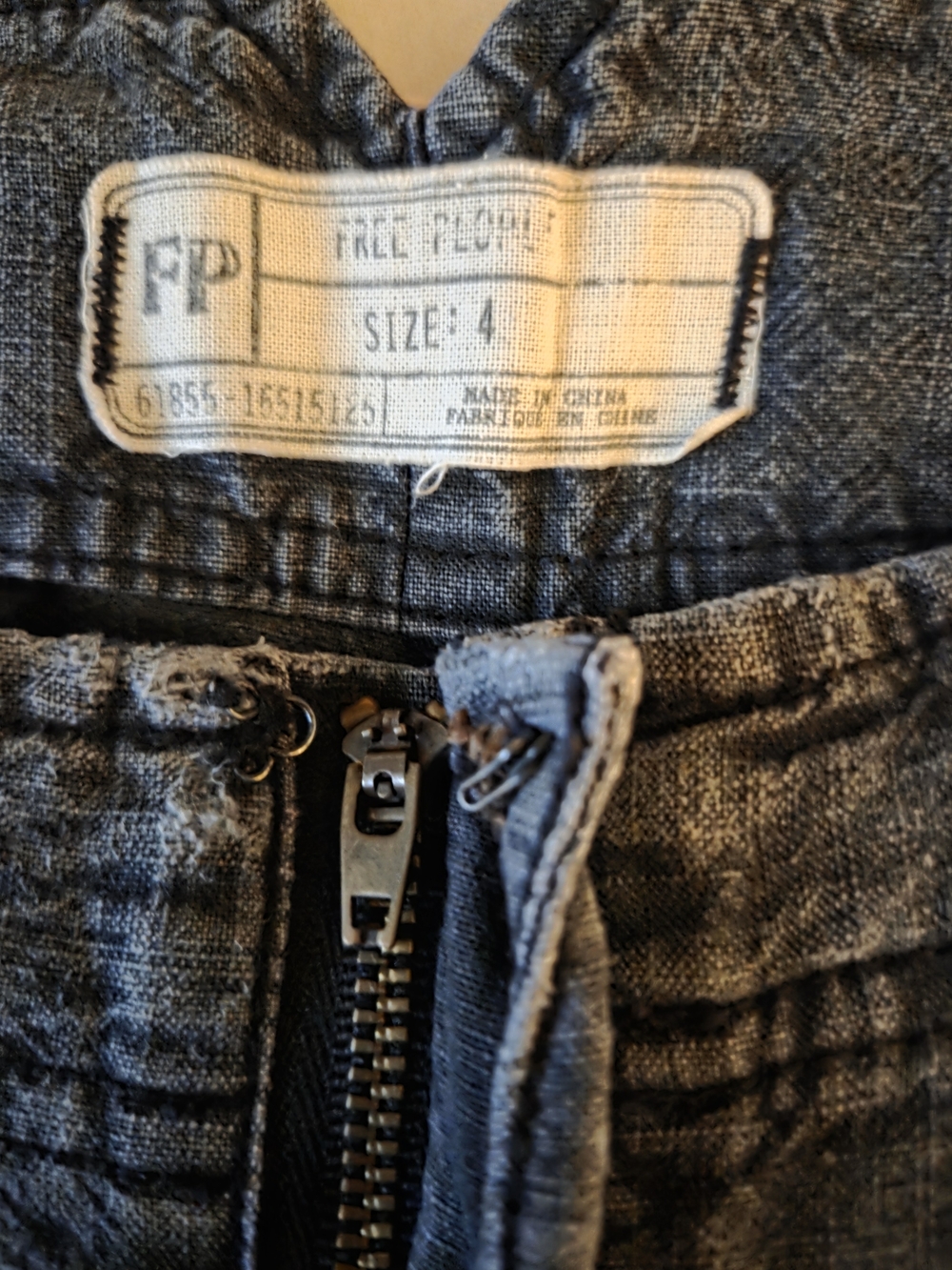 Free People Washed Black Cropped Ankle Jeans - Picture 10 of 12